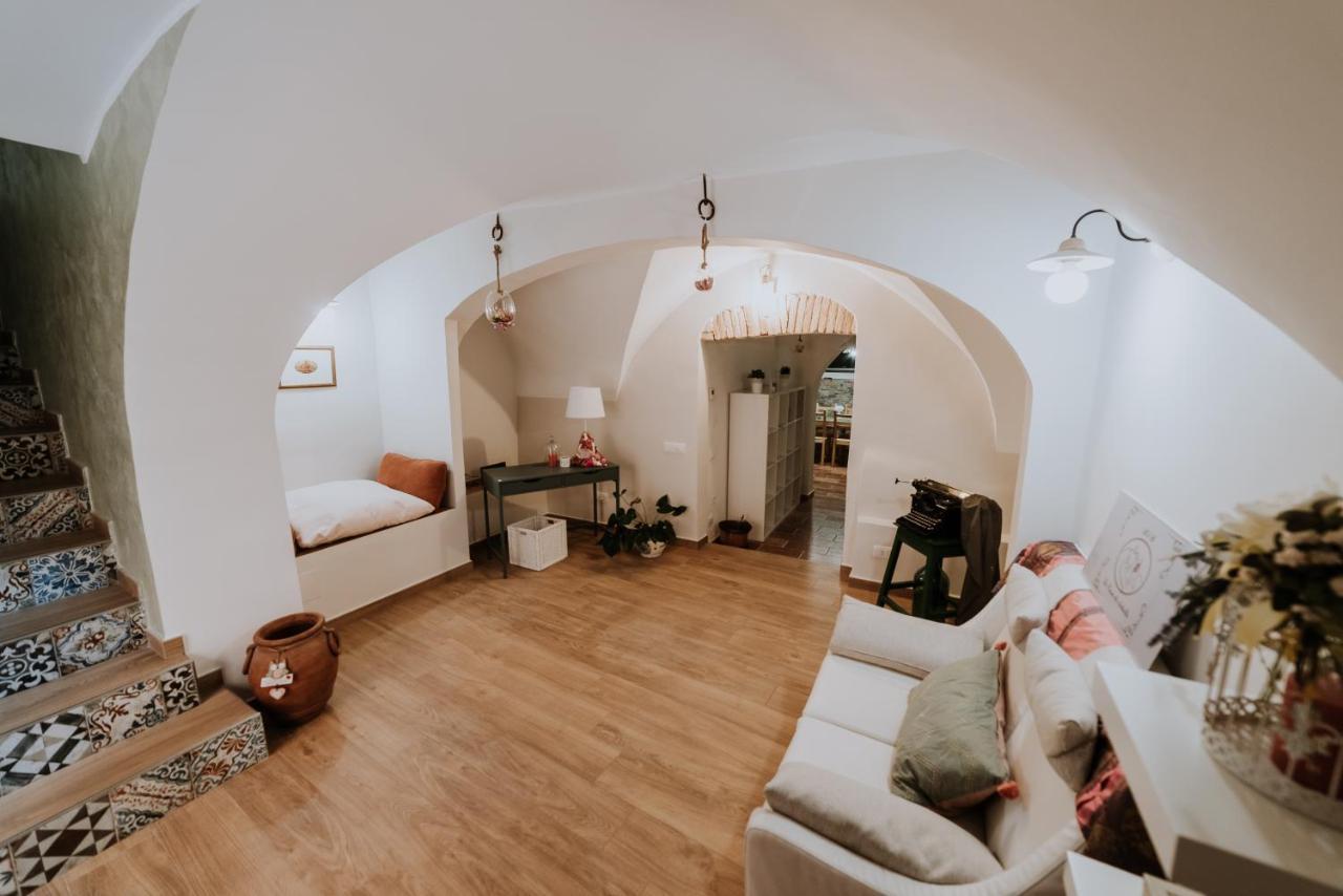 La Casa Di Achille Bed & Breakfast *